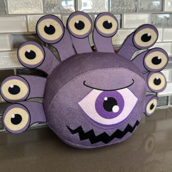 Dungeons & Dragons BEHOLDER Plush / Limited Edition / Officially Licensed / NEW - Picture 3 of 14